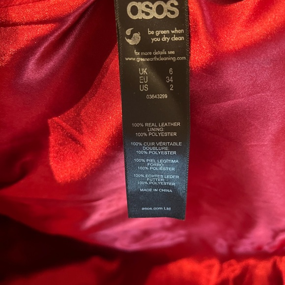 90’s red leather zipper front skirt - Picture 4 of 4